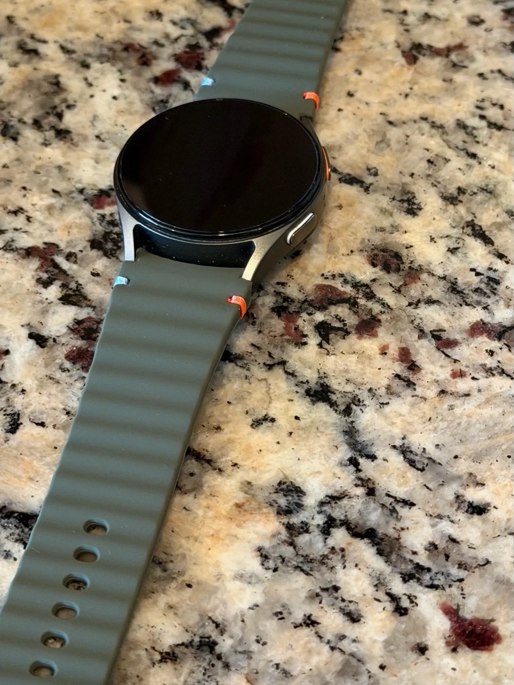 Unlocked Samsung galaxy watch 7 cellular and GPS 40mm